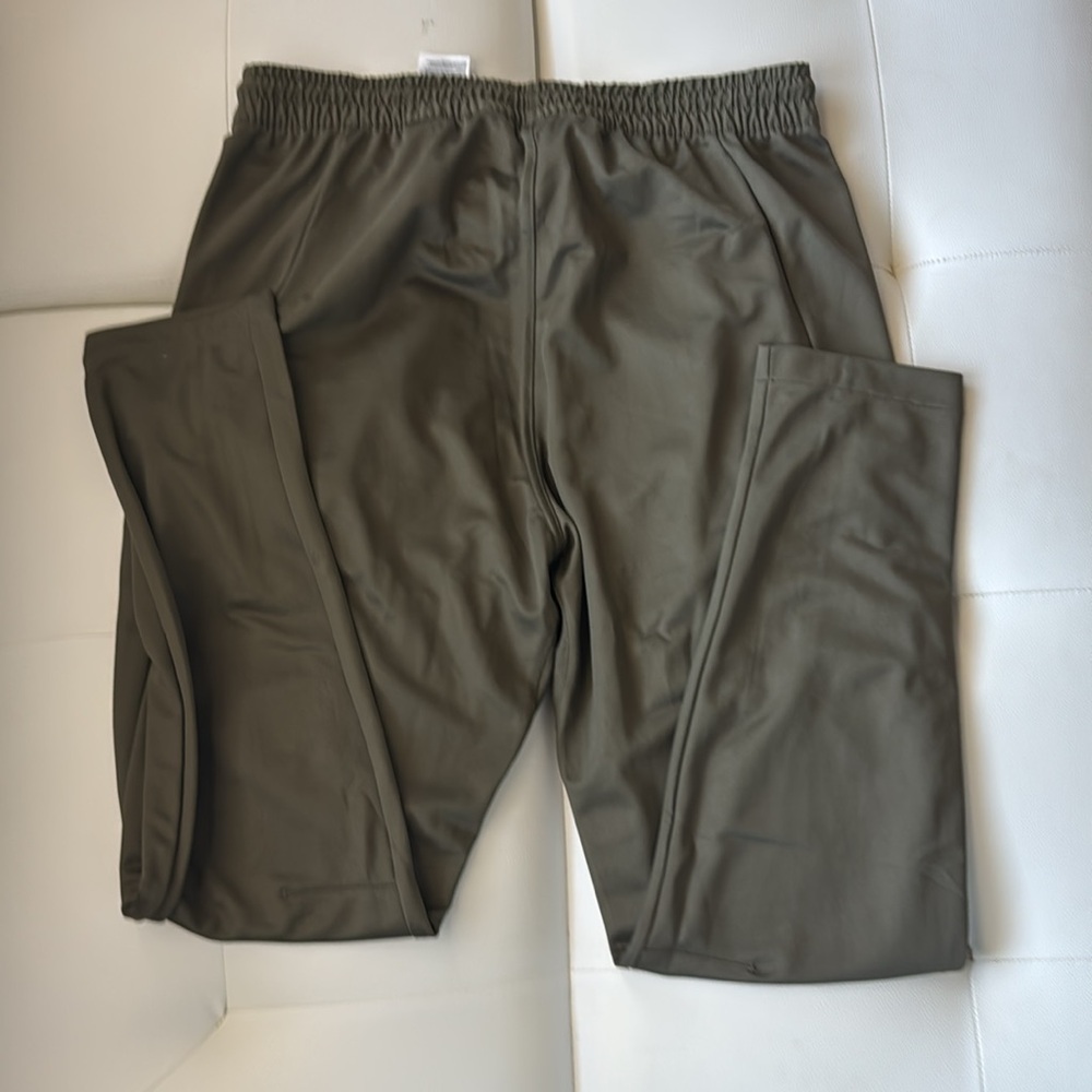 Men’s Reebok Joggers - Picture 4 of 4